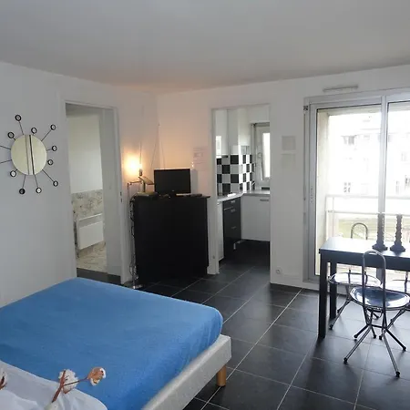 Cigalle Apartment *